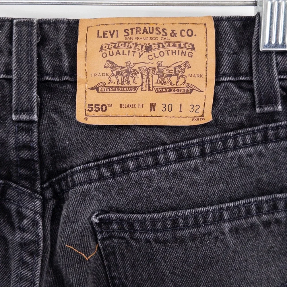 Levis note orange